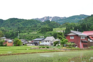 野谷荘司山と三方岩岳
